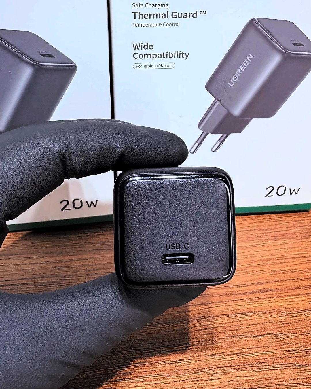 Carregador Fonte Ugreen USB-C GaN 20W — foto 3